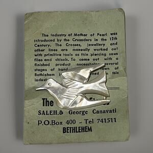 VTG Mother of Pearl Dove Brooch Hand Carved Bethlehem Canavati Stores Holy Land